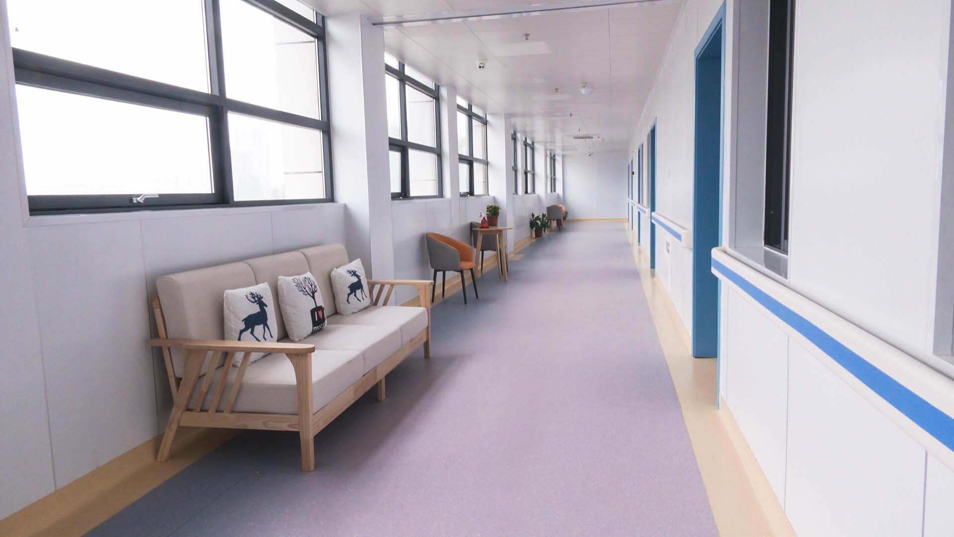 崇阳县医院康养中心：养老新模式就医零距离